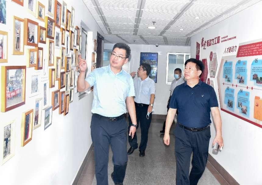 壽光市政協(xié)調研組蒞臨環(huán)球軟件 調研數(shù)字產(chǎn)業(yè)、數(shù)字城市建設情況